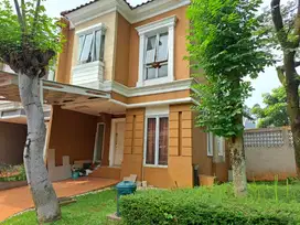 Dijual rumah 2 lantai Cluster Karelia Paramount Serpong bisa KPR