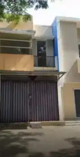 Dijual Cepat ruko tpt Usaha di boulevard Cibubur country