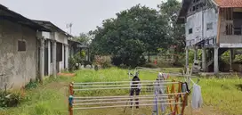 Tanah dan bangunan lama siap untuk cluster harga damai di cinangka