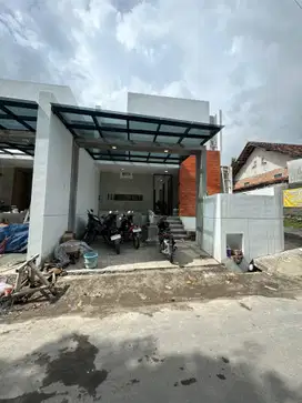 Rumah Proses Bangun Di Jalan Kaliurang Km 12,5
