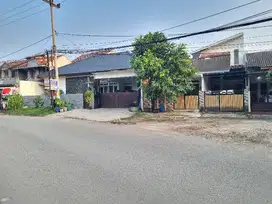 rumah di Jalan Utama Perumahan bisa buat usaha atau kantor