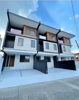 LARIS 30 KAMAR RUMAH KOST SIAP HUNI 3 LANTAI DI KEPUTIH