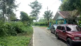 Tanah Poros Wisata Sumber Jenon Tajinan Malang