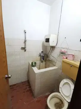 Jual rmh hitung tanah uk 9×27.5m di kutisari