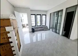 RUMAH BARU 3 LANTAI KAMAR 5 DI GREENWICH PARK CLUSTER AETHER BSD CITY