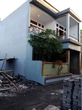 DIJUAL RUMAH LANTAI 3 LOKASI JALAN SUDIRMAN DENPASAR