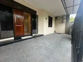 Disewakan Rumah Tengah Kota Semarang Baru & Indah