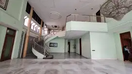 Rumah sewa sayap dago cocok untuk kantor