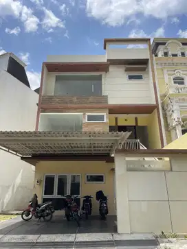 RUMAH PIK1 LAYAR PERMAI LUAS 167M,BANGUNAN KONTRAKTOR,MINIMALIS,3,5LT