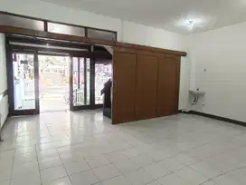 Ruko Sewa Main road jalan Garuda dekat Rajawali utk Kantor atau Klinik