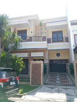 rumah Cluster depan dkt East Coast Mall Pakuwon City surabaya