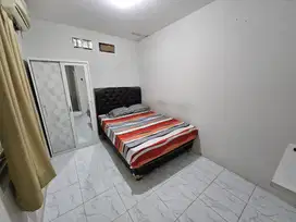 DEWI HOUSE 2 KOST TYPE SUPERIOR FULL FURNISH di DUREN SAWIT JAKTIM