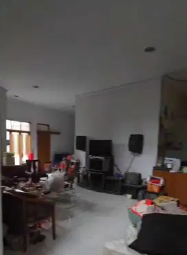 Disewakan Ruko di Taman Kopo Indah Bandung, Furnish Meubel Interior