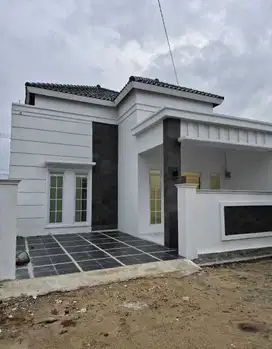 RUMAH CLUSTER MEWAH SIAP HUNI DAN INDENT
