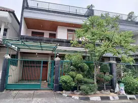 Dijual Murah. Rumah 3 lt di Pulau dewa. Modernland