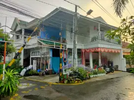 Di jual Rumah + Toko