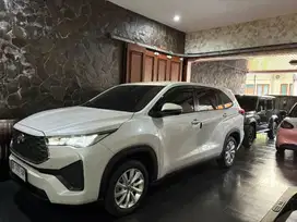 Innova Zenix tipe V 2023
