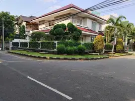 Rumah Pulo Mas 2 Lantai, LT 413 m2, Hook, Lingk. Rmh Besar Elit, Murah
