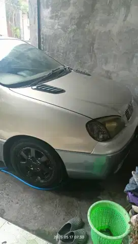 kia carens 1 AT