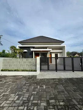 Rumah Baru Siap Huni Dekat Kampus UII