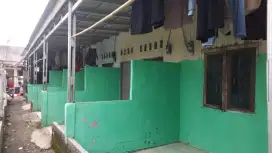 Jual rumah kontrakan petakan 5 pintu