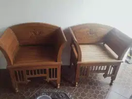 2 kursi teras kartini