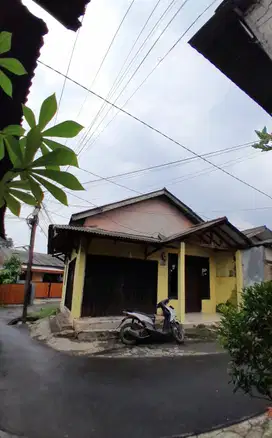 Rumah di Kontrakan (Bulanan & Tahunan)