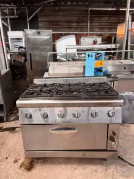 Kompor gas 6 tungku with oven
Ukuran 105x75x85