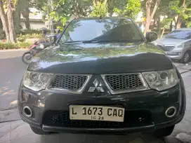 Mitsubishi Pajero Sport Dakar Abu Abu