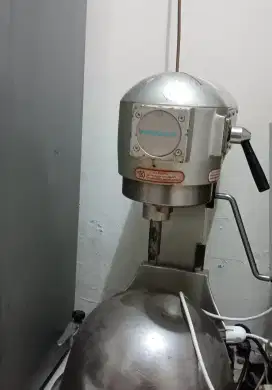 Mixer merk Primax kapasitas 2 kg