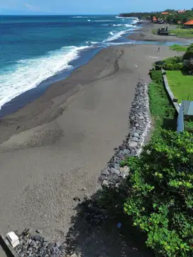 TANAH PANTAI LIMA PERERENAN 200 METER PANTAI