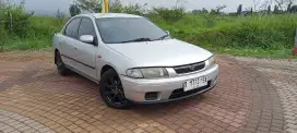 Rare item mazda familia 1.8 manual thn 1987 mulus spt baru siap pakai
