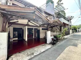 Dijual Rumah Daerah Tebet, Dekat ke Stasiun Cawang