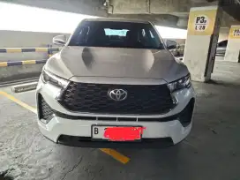 Toyota Kijang Inova 2.0 Zenix G CVT Automatic