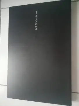 ASUS VIVOBOOK  corei3