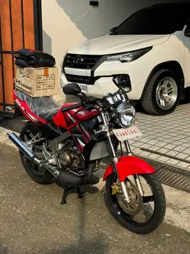 di jual motor ninja SS 2013 merah ferari motor simpanan dari baru