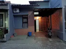 Di kontrakan Rumah di cirendeu, Diamond residence Blok O6