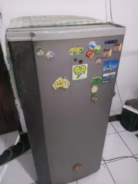 Kulkas 1 pintu auuwet buandel tenan