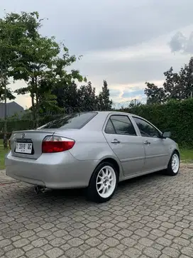 Toyota Vios 2004 Bensin