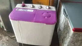 Mesin cuci merk Sanken