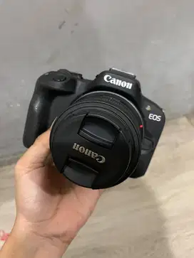 CANON EOS R50 + KIT NO VIGNET GARANSI 23 Mar 2026