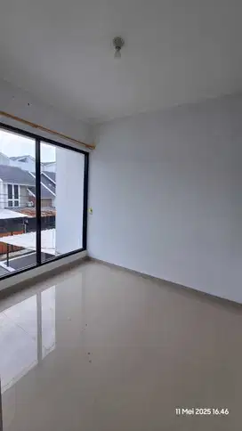 Disewakan Rumah daerah Katapang belakang Taman Kopo Katapang