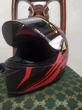 Jual Helm Zeus ZS822 bisa NEGO