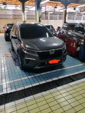 BR-V e 2022 manual Honda brv mt pemakai 22 type e