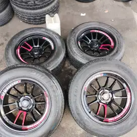 Velg lenso venom 5 ring 18x9 6x139,7 ET 0 ban 265/60 R18 4pcs