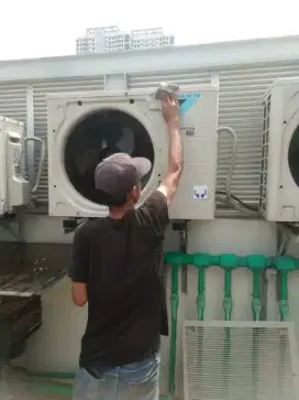 SERVICE AC BONGKAR PASANG AC