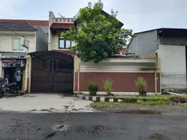 Dijual Rumah Area Kusuma Bangsa Ketabang Genteng Tengah Kota Surabaya