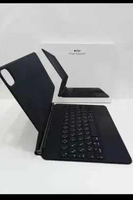 Apple magic keyboard 11 inch