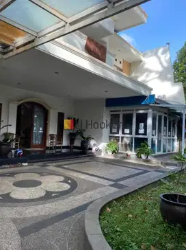 Rumah Lux di Pasteur Bandung, Sangat Mewah Siap Huni