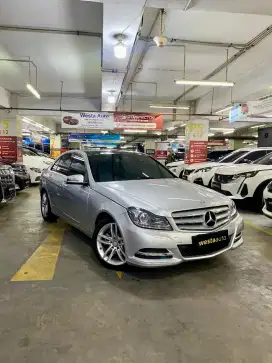 Odo 54rb Mercedes benz C300 Avantgarde 2012 Like New Mercy C 250 2013